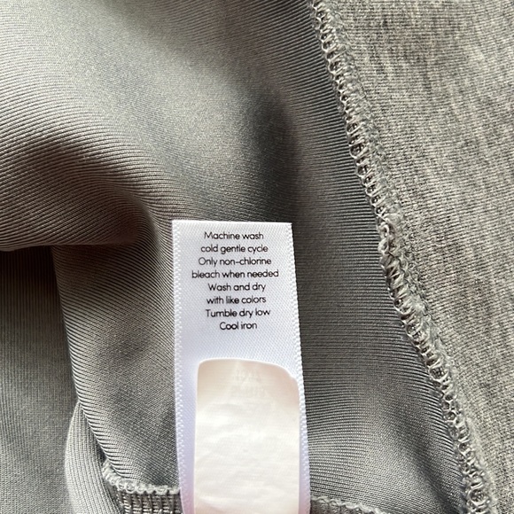 Athleta Sweatshirt/Pullover~Gray~L~Polyester lined - Picture 4 of 4